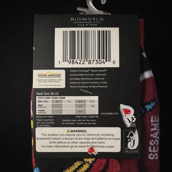 Bioworld Red Sesame Street Socks - Picture 3 of 4